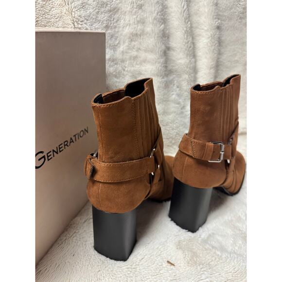 BCBG Generation Agnes Dream Microsuede Block Heel Booties - Picture 3 of 7